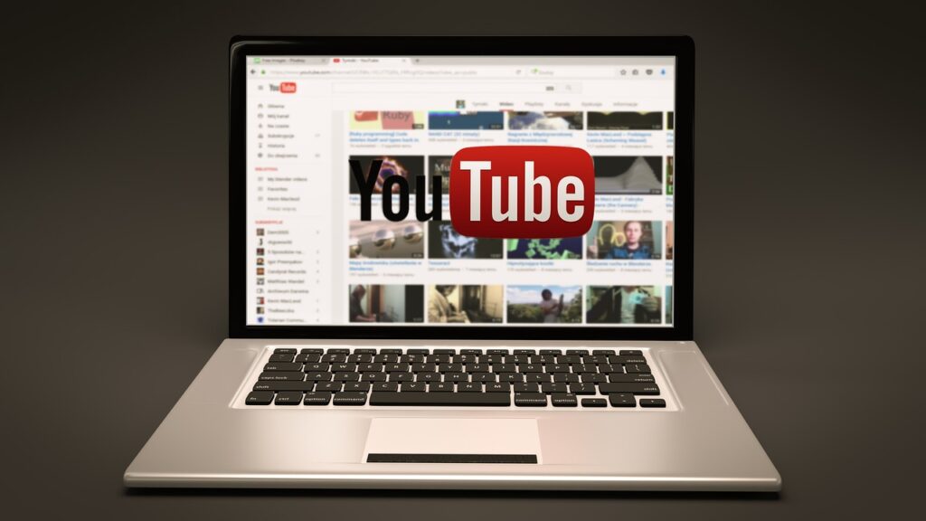 オンライン産後相談は無料で利用できる？