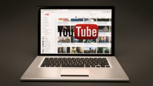 オンライン産後相談は無料で利用できる？